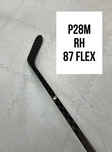 Senior(1x)Right P28M 87 Flex ProBlackStock™ Unbranded Blackouts Pro Stock Nexus Hockey Sticks