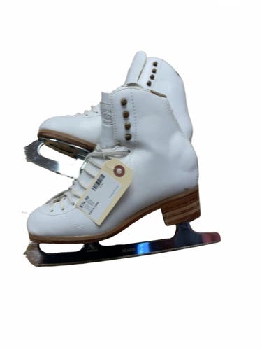 GAM Mark IV Figure Skates Size 6 White