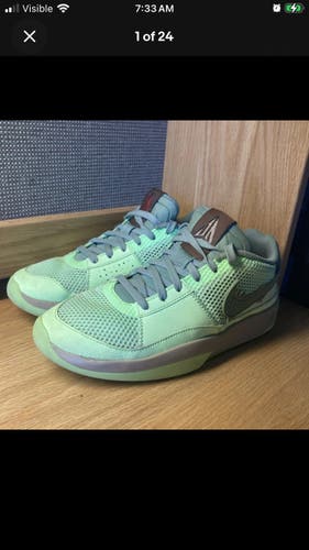 Nike Ja 1 Halloween FV5562-300 Volt Green Basketball Shoe 7Y like new zombie shoes