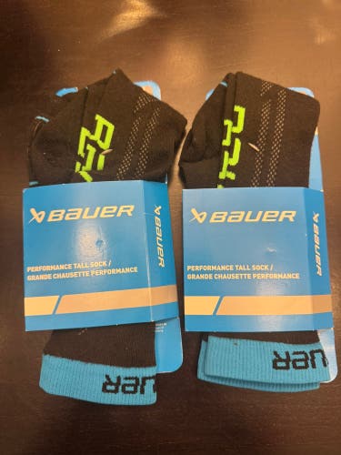 Black Unisex Medium Bauer Skate Socks (New)