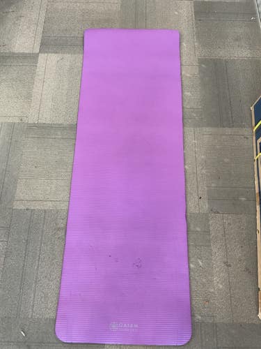 Used Gaiam Yoga Mat Purple 11614-S000244288
