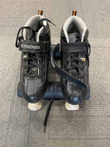Used RollerDerby SEVEN STR Senior Roller Quad Skates Black Senior 9 11614-S000244217