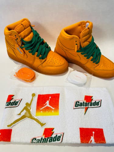 Kid's 6Y (Big Kids / Youth) Nike Shoes (Used)