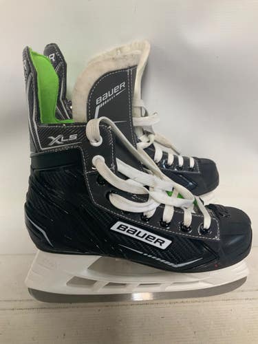 Used Bauer XLS Senior Hockey Skate Senior 6 11823-S000041874