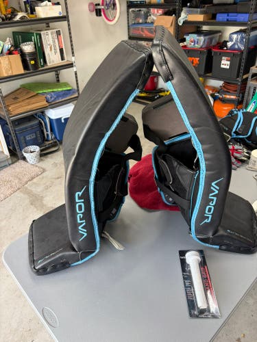 34" Bauer Custom Regular Goalie Full Set (Used)