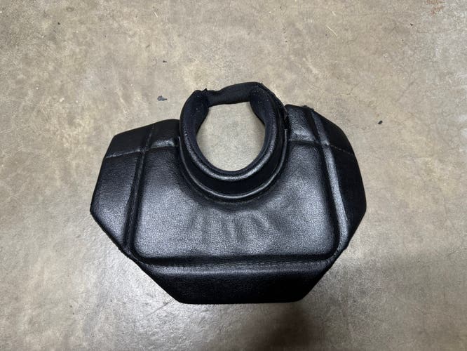Black kova neck guard