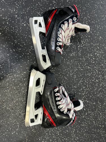 CCM EFlex 6.5 Hockey Goalie Skates Regular Width Size 3 (Used)