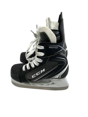 Used CCM Tacks 9040 Youth 11" Hockey Skates 11692-S000157470