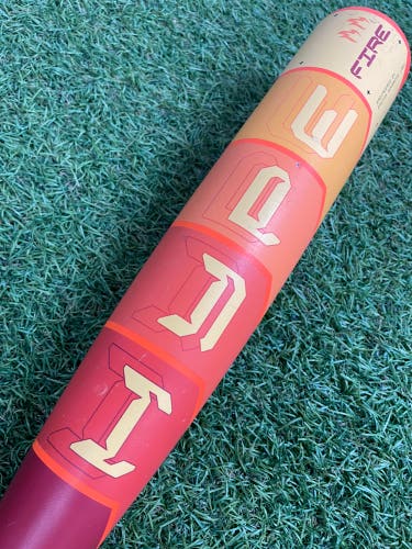 Easton Hype Fire (2 3/4") USSSA Bat (-10) 2025