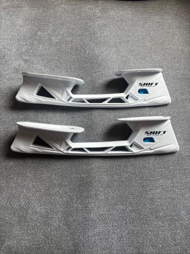 True Shift Attack DLC Replacement Goalie Holders Size 9 (New)