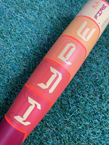 Easton Hype Fire (2 3/4") USSSA Bat (-10) 2025