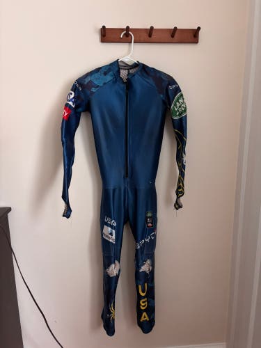 Medium Women's Spyder GS Suit (Used)