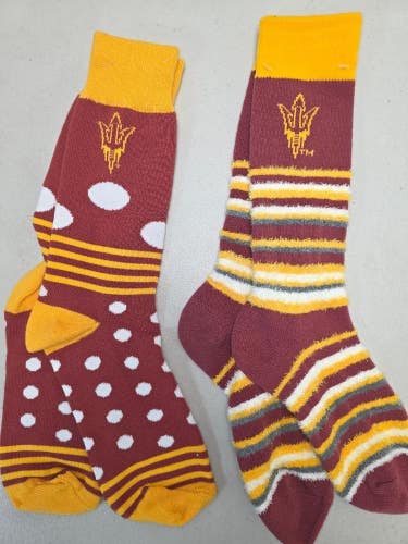 ST5 Mens NCAA ARIZONA STATE SUN DEVILS Crew Socks Lot of 2 Pair MEDIUM New