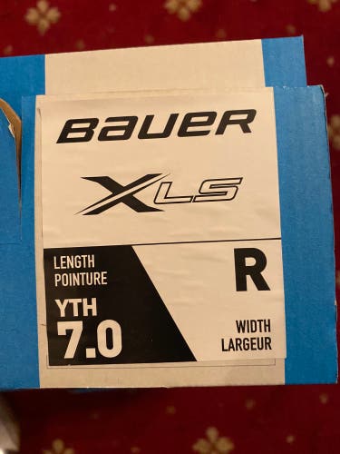Bauer Size 7 XLS Youth Hockey Skates Regular Width (New)