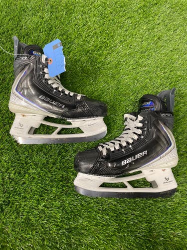 Bauer Vapor FLYLITE (2025 Model) - Intermediate
