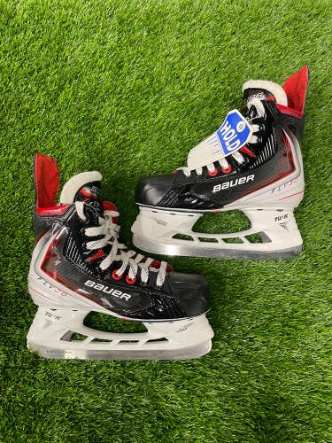 Bauer Vapor FLY30 (2025 Model) - Junior