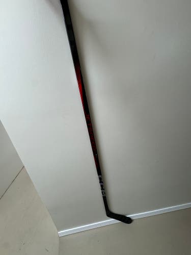 Senior CCM JetSpeed FT7 Pro Left Hand Hockey Stick P29 75 Flex (Used)