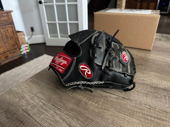 Rawlings Heart of the Hide RH Baseball Glove 11.5" (Used)
