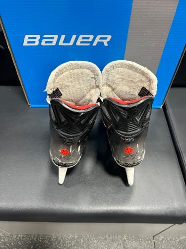 Bauer Vapor ltx Pro+ Hockey Skates Extra Wide Width 8.5 (Used)