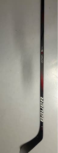 Intermediate Bauer Pulse Right Handed Hockey Stick P28 55 Flex (Used)