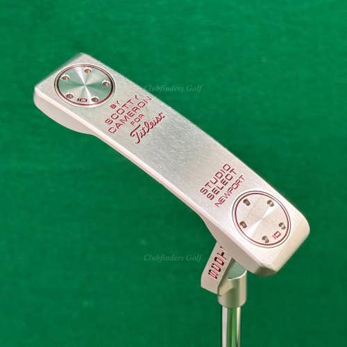 Scotty Cameron Studio Select Newport Plumbers-Neck 35.5" Putter Titleist