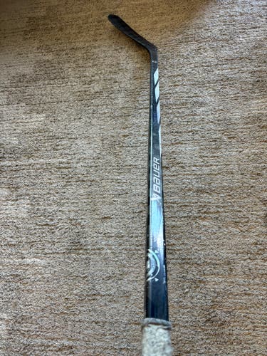 Junior Bauer Proto-R Hockey Stick Left Hand P92 40 Flex (Used)