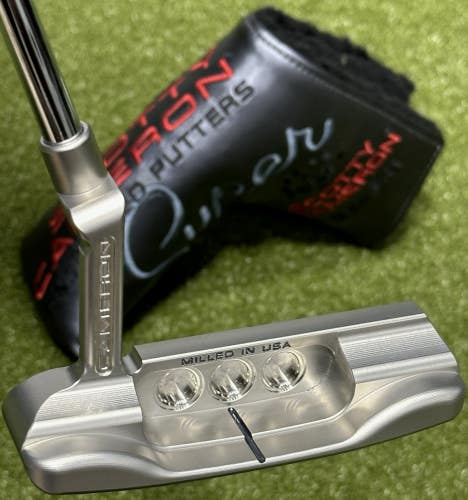 Scotty Cameron Super Select Newport Blade Style Putter 33" w/ Headcover MINT!