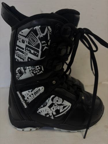 Kid's 13K (Little Kids) Snowboard Boots (Used)