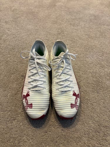 Men's Size M 11.5 (W 12.5) Under Armour Blur Low Top Molded Cleats (Used)