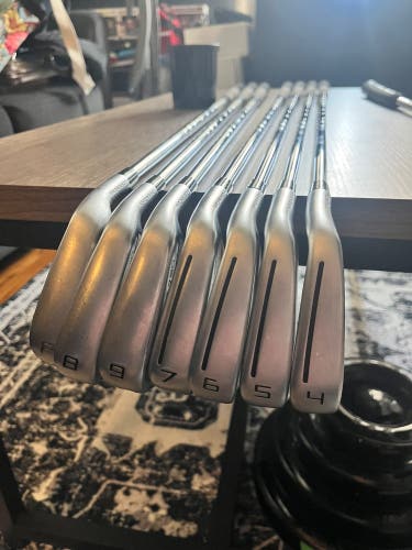 Men's 2023 TaylorMade 2023 P790 Right Handed Iron Set Stiff Flex (Used)