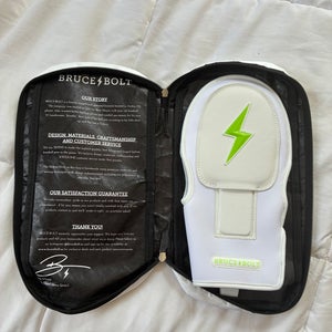 Bruce Bolt Sliding Mitt (New)