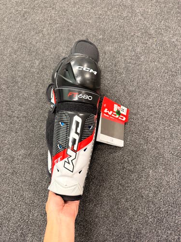 CCM JetSpeed FT680 Junior 11" Shin Pads NEW