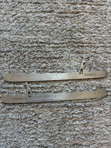 True Shift Stainless Goalie Steel Blades | Size 6 (Used)