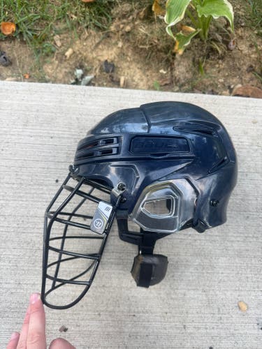Bauer Box Lacrosse Helmet