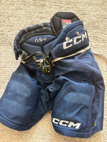 Blue Junior Small CCM Tacks AS-V Hockey Pants (Used)