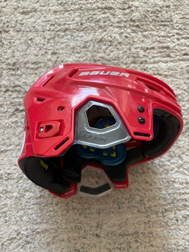 Red Small Bauer Re-Akt 150 Helmet (Used)