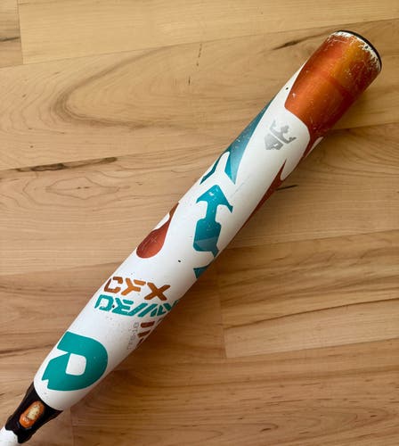 DeMarini CFX 30/19 (-11) Fastpitch Softball Bat