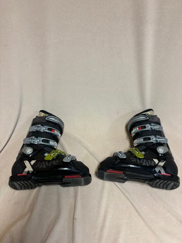 Mondo 26 & 26.5 Unisex Salomon All Mountain X Wave Ski Boots (Used)