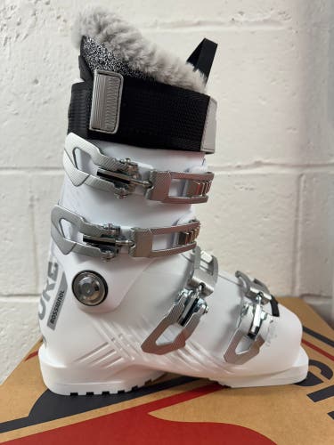 Mondo 22.5 Women's Rossignol Pure Ski Boots Soft Flex (New)