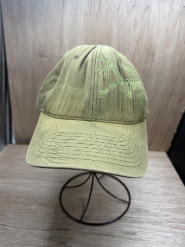 Vintage Arcteryx Hat Cap Mens Green Flexfit Fitted Casual Gorp Bird Y2K S/M