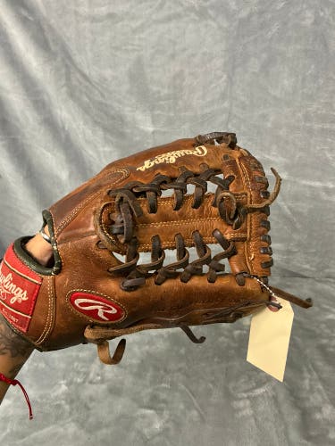 Brown Rawlings Sandlot RH Outfielder's Baseball Glove 11.5" (Used)