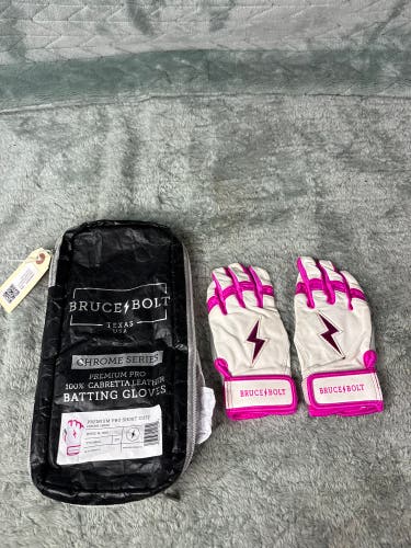 Pink Youth Small Bruce Bolt Bader Batting Gloves (Used)
