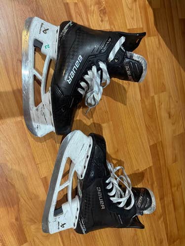 Bauer Supreme Shadow Ice Hockey Skates