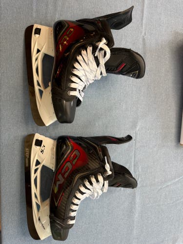 CCM JetSpeed FT8 Pro Hockey Skates 7.5 (Used)