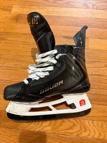Black 2025 Bauer Vapor Flylite Hockey Skates Pro Stock 7.5 (Used)
