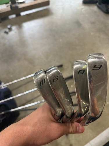Men's 2022 Top Flite XL Varsity Left Hand Clubs (Full Set) Stiff Flex 7 Pieces (Used)