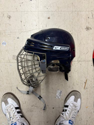 Large Bauer 4500 Helmet (Used)