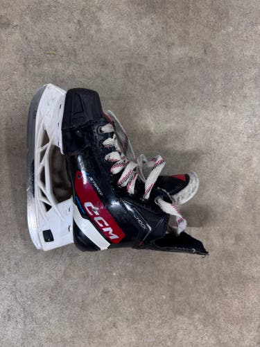 2023 CCM JetSpeed FT6 Hockey Skates Size 2 (Used)