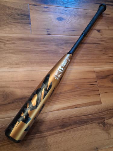 USED 2022 DeMarini Zoa 32/27 (-5) 2 5/8" USSSA Composite Baseball Bat WTDXZB5-22
