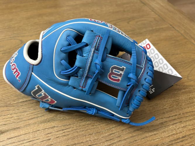 2026 Wilson A1000, 1786 11.5” Infield Glove